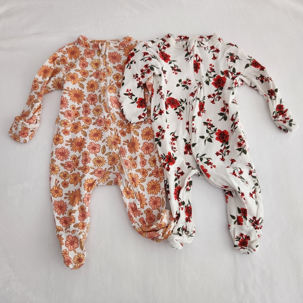 Old Navy Baby Girl Floral Footie Pajamas. 3 Month